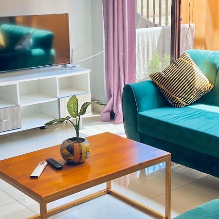 Eika Suites At Acacia Kampala Ngoại thất bức ảnh