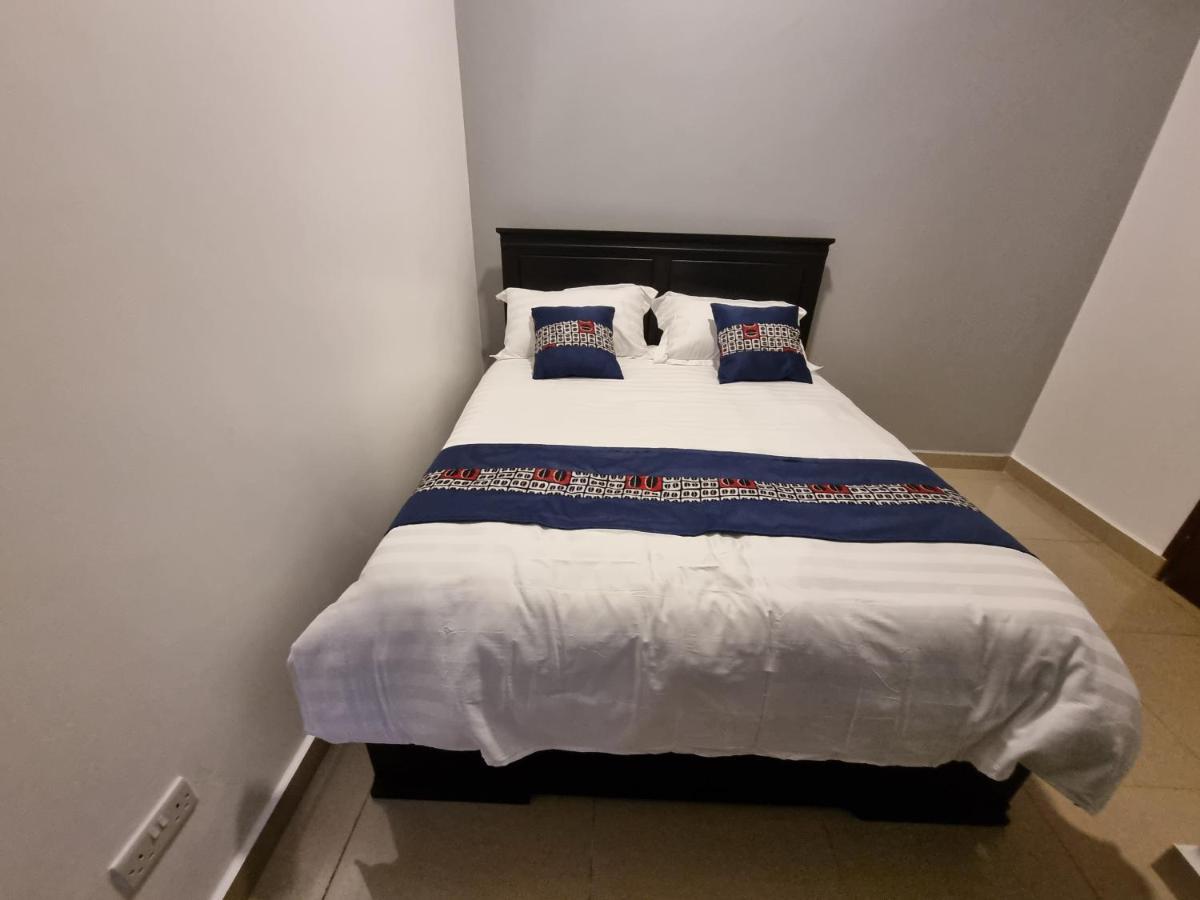 Eika Suites At Acacia Kampala Ngoại thất bức ảnh