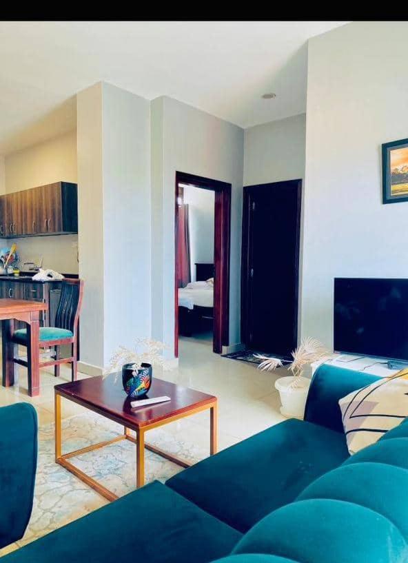 Eika Suites At Acacia Kampala Ngoại thất bức ảnh